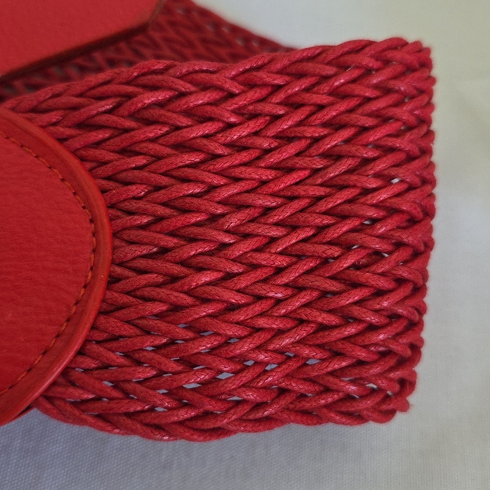 Vintage Red Leatherette Basket Weave Adjustable Buckle Belt - Picture 7 of 9